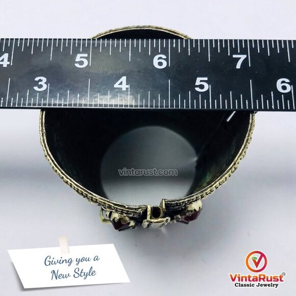 Single Gypsy Kuchi Bracelet With Glass Stones, Hinged, Vintage Cuff - Picture 7 of 10